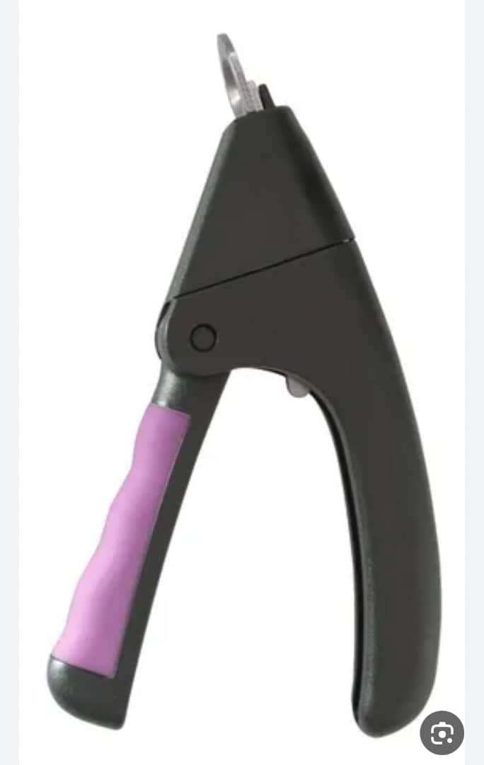 ناخن گیر گیوتینی